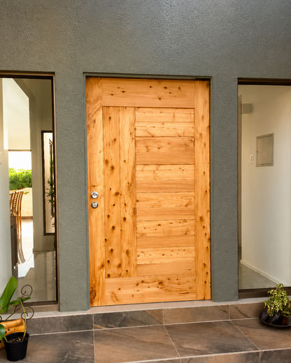 Puerta Exterior Madera Maciza — Modelo Lago Ranco