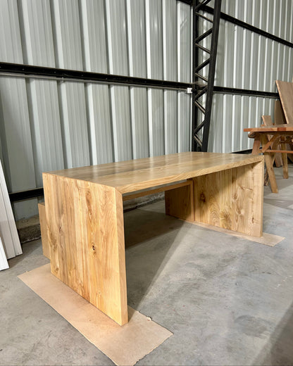 Mesa de Comedor Madera Maciza — Modelo Río Cochrane