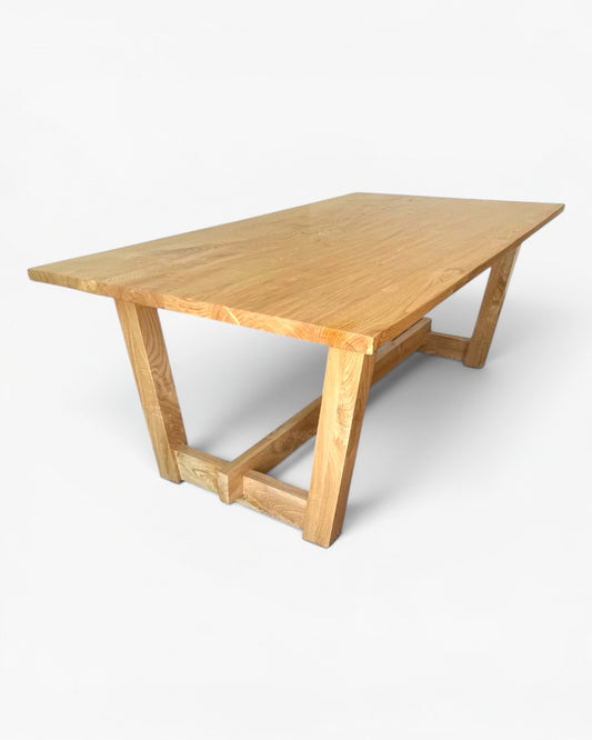 Mesa de Comedor Madera Noble — Modelo Río Trancura